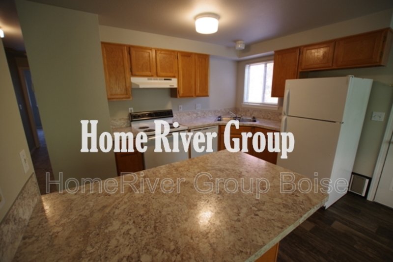 Apply Today! 250 N Latah St Apt 102 property image