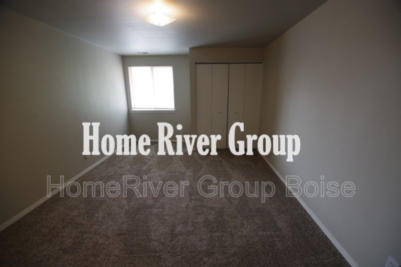 Apply Today! 250 N Latah St Apt 102 property image