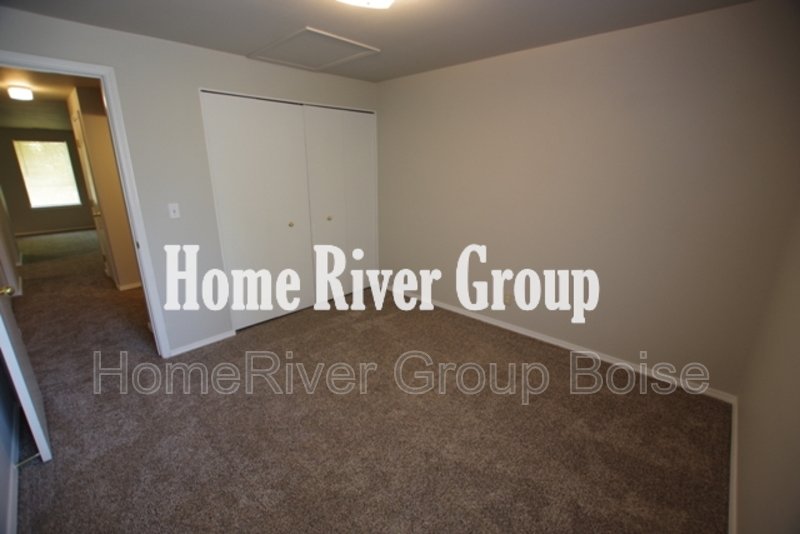 Apply Today! 250 N Latah St Apt 102 property image