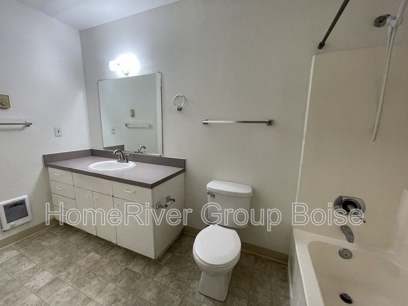 Apply Today! 6973 W Susan Ln 102 property image