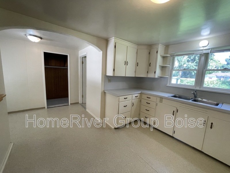 Apply Today! 4004 Neel St property image