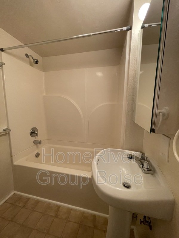 Apply Today! 4004 Neel St property image