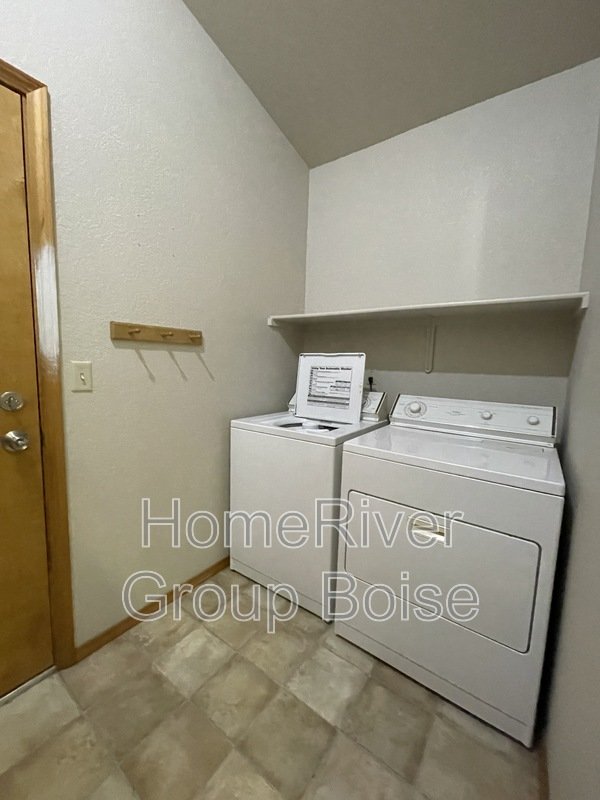 Apply Today! 5709 W PARAPET CT property image