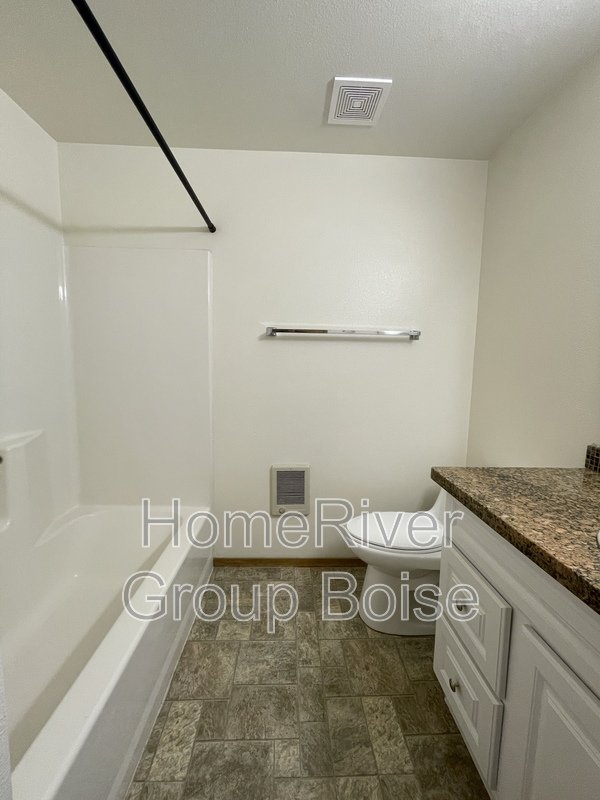 Apply Today! 262 N Latah St Apt 201 property image