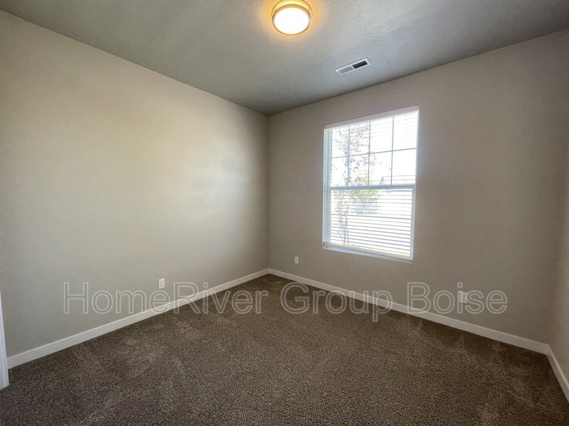 Apply Today! 3373 W Early Light Dr. Meridian, ID 83642 property image