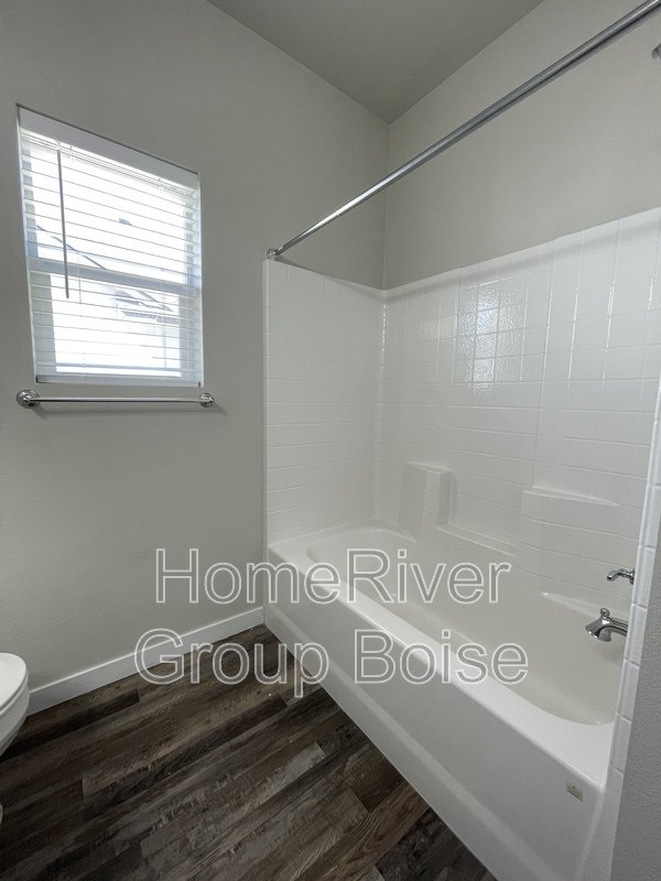 Apply Today! 3373 W Early Light Dr. Meridian, ID 83642 property image