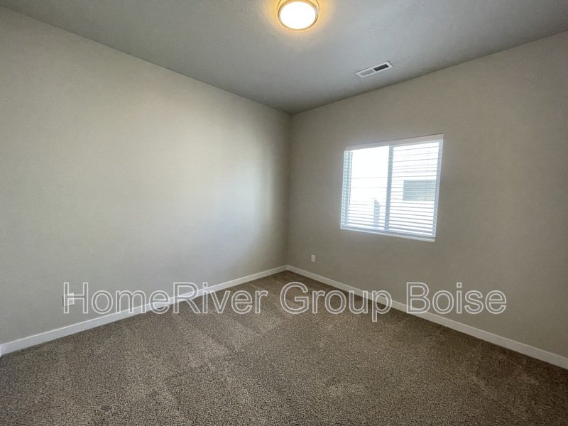 Apply Today! 3373 W Early Light Dr. Meridian, ID 83642 property image