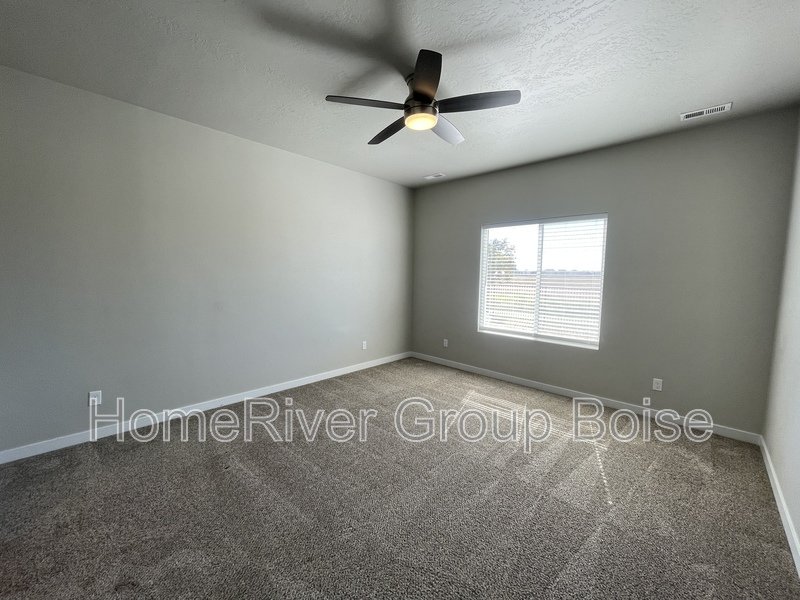 Apply Today! 3373 W Early Light Dr. Meridian, ID 83642 property image