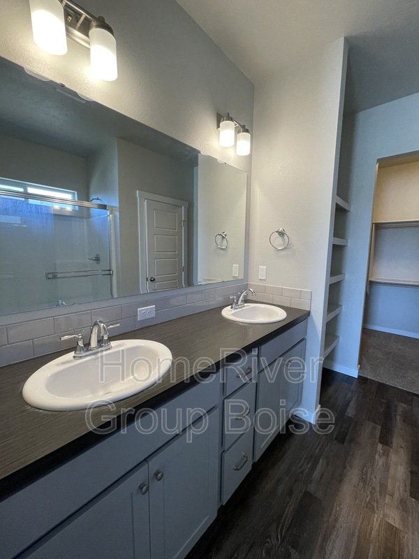 Apply Today! 3373 W Early Light Dr. Meridian, ID 83642 property image