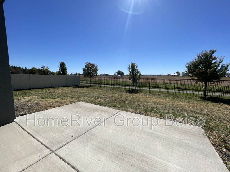 Apply Today! 3373 W Early Light Dr. Meridian, ID 83642 property image