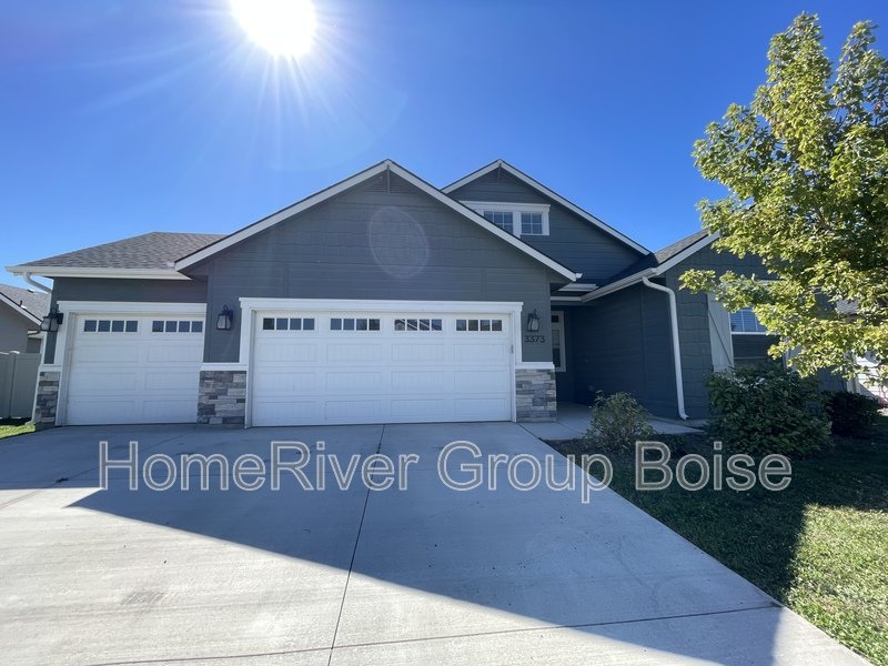 Apply Today! 3373 W Early Light Dr. Meridian, ID 83642 property image