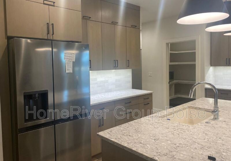 Apply Today! 2294 S Steichen Way, Meridian, ID 83642 property image