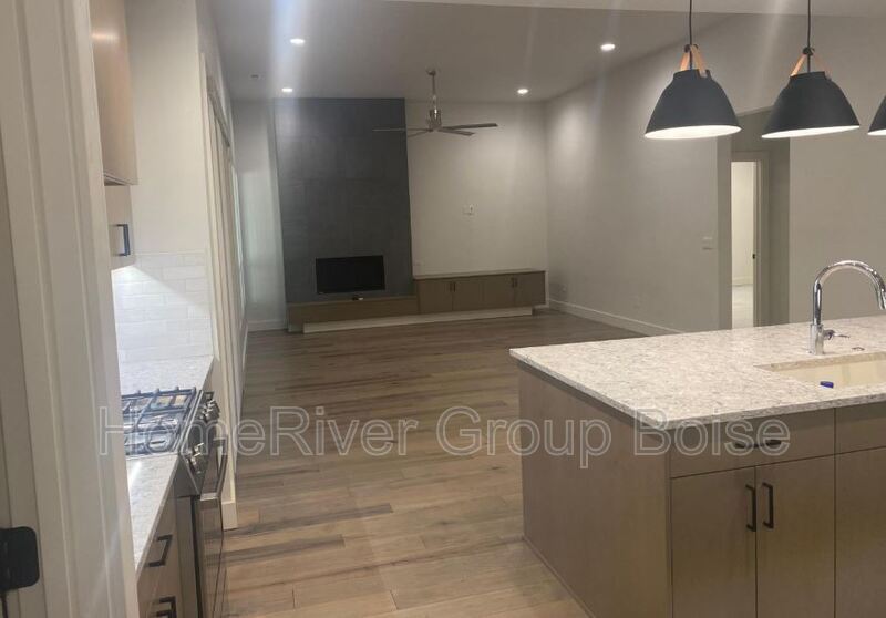 Apply Today! 2294 S Steichen Way, Meridian, ID 83642 property image