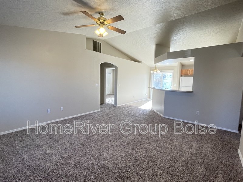Apply Today! 2233 W Mountain Pointe Ct Nampa, ID 83651 property image
