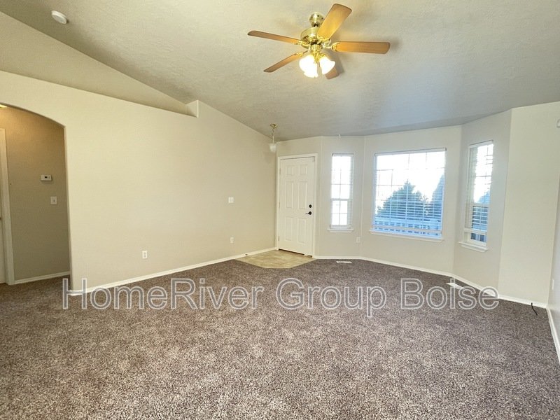 Apply Today! 2233 W Mountain Pointe Ct Nampa, ID 83651 property image