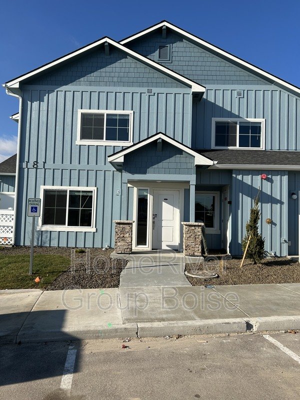 Apply Today! 225 S Roaming Ln Apt 102 Kuna ID 83634 property image