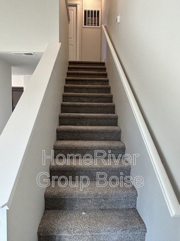 Apply Today! 225 S Roaming Ln Apt 102 Kuna ID 83634 property image