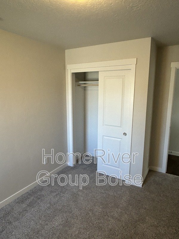 Apply Today! 225 S Roaming Ln Apt 102 Kuna ID 83634 property image