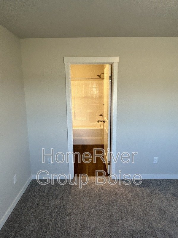 Pet-Friendly! Apply Today! 225 S Roaming Ln Apt 104 Kuna ID 83634 property image