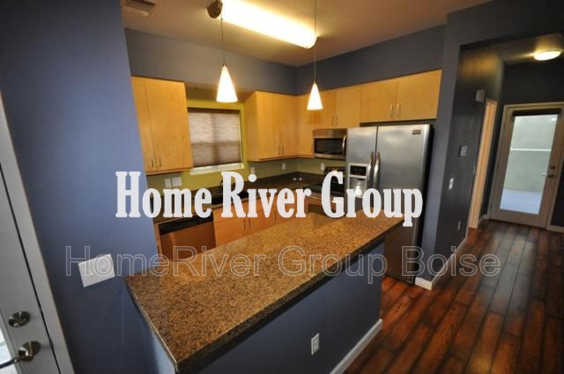 Apply Today! 1411 W Grand Ave Apt 201 Boise ID 83702 property image