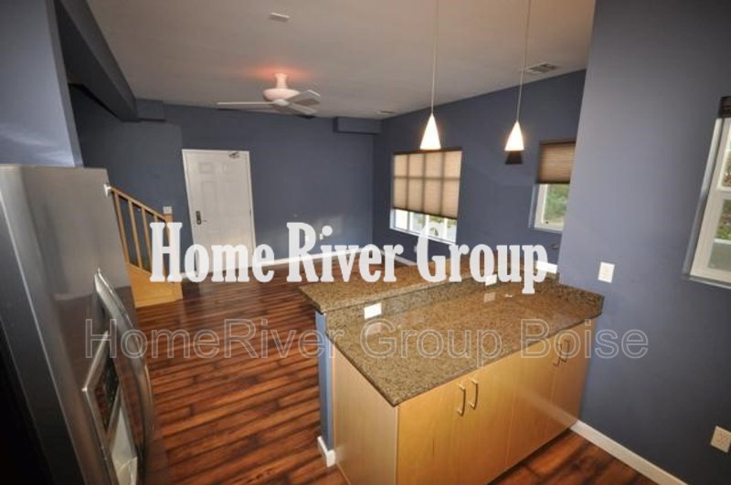 Apply Today! 1411 W Grand Ave Apt 201 Boise ID 83702 property image
