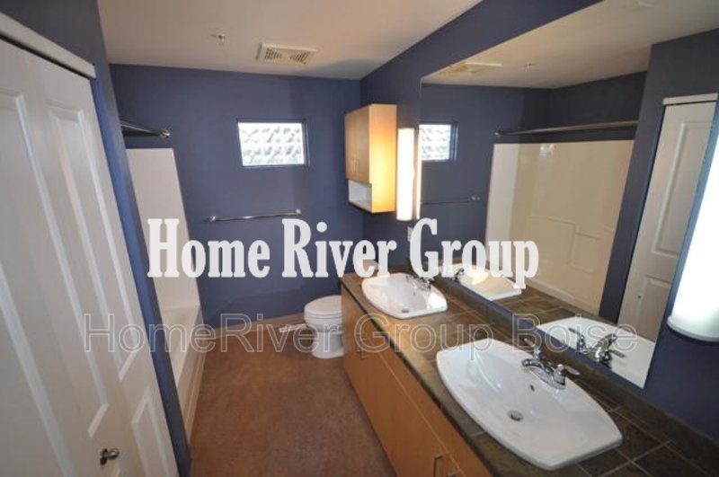 Apply Today! 1411 W Grand Ave Apt 201 Boise ID 83702 property image