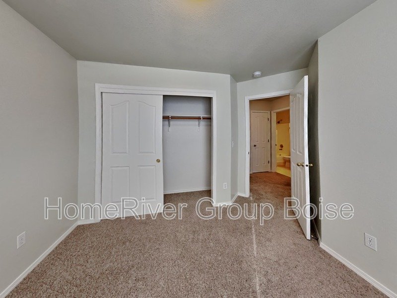 Apply Today! 745 N Abernathy Way property image