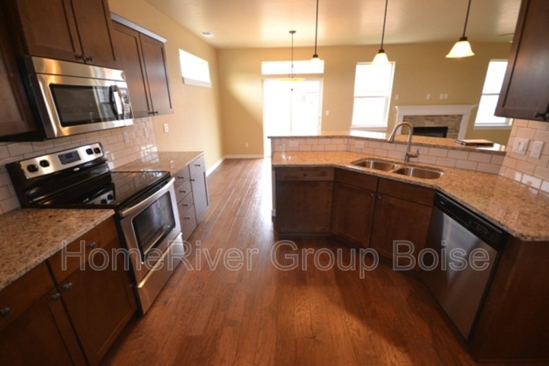 Apply Today! 6027 S Cheshire Ave property image