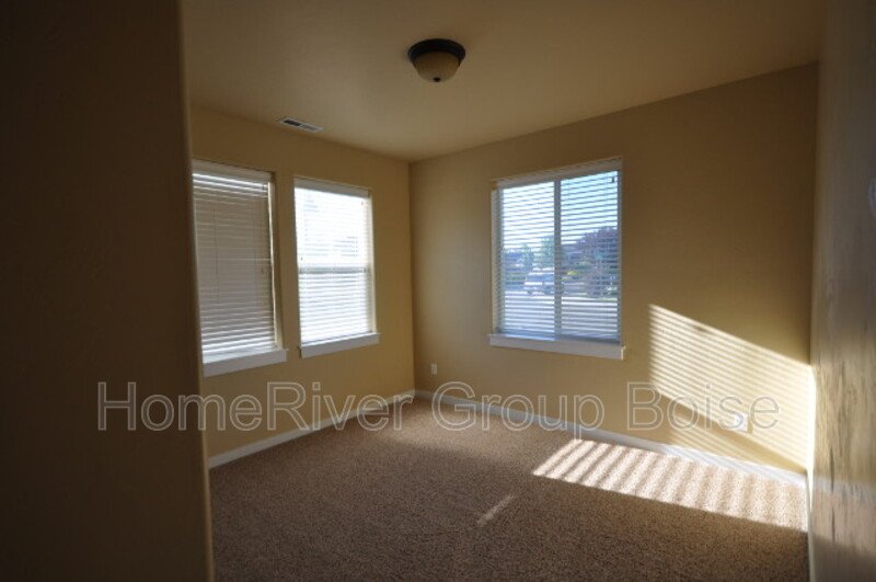 Apply Today! 6027 S Cheshire Ave property image