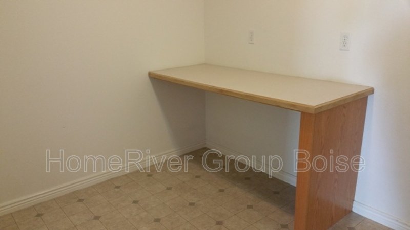 Apply Today! 1602 Spruce Creek Loop property image