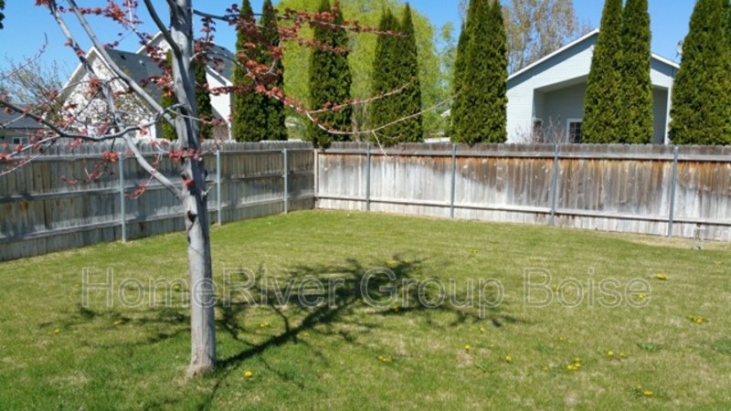 Apply Today! 1602 Spruce Creek Loop property image