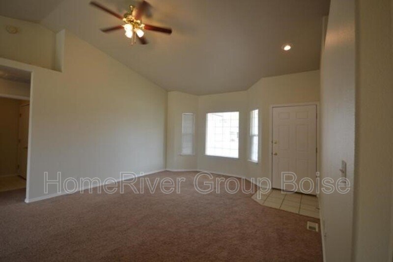 Apply Today! 11073 W Tahiti Ct property image