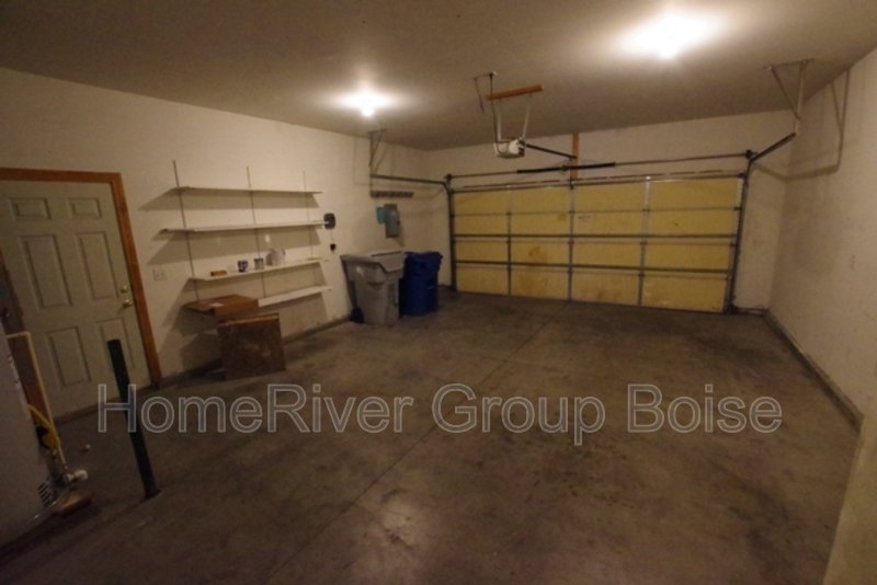 Apply Today!! 11791 W Huckleberry Dr property image