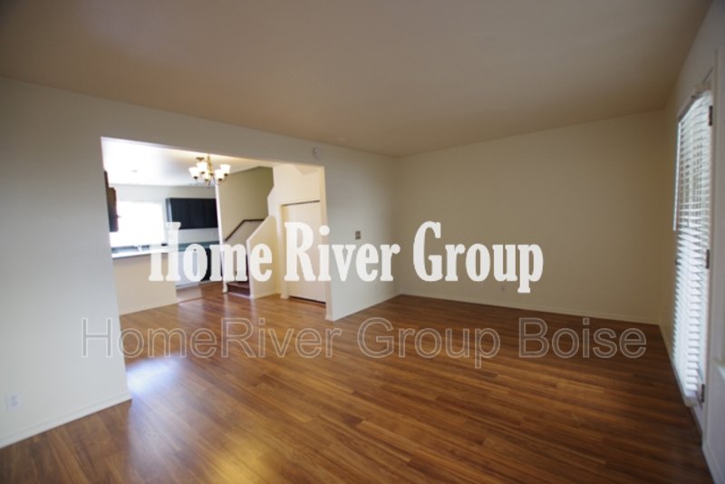 Apply Now!! 87 E King St Meridian (Ada) ID 83642 property image