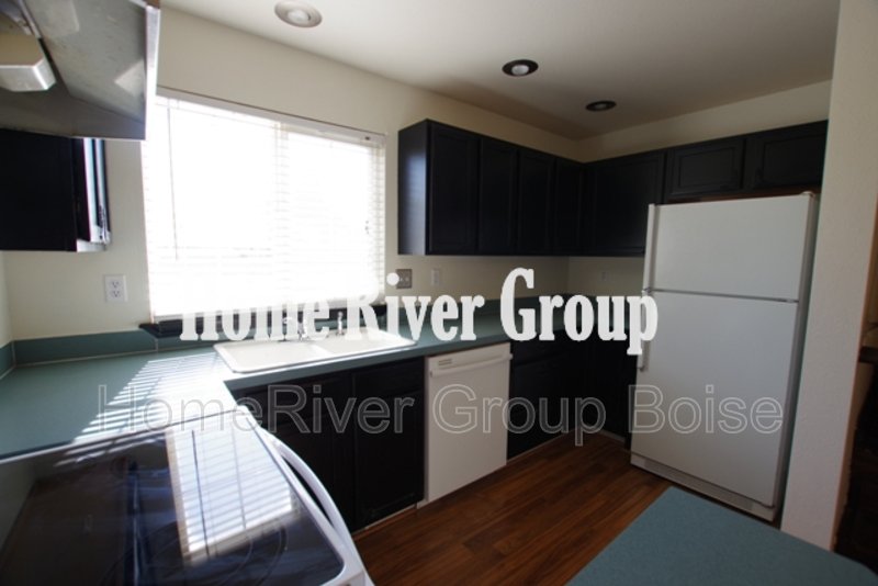 Apply Now!! 87 E King St Meridian (Ada) ID 83642 property image