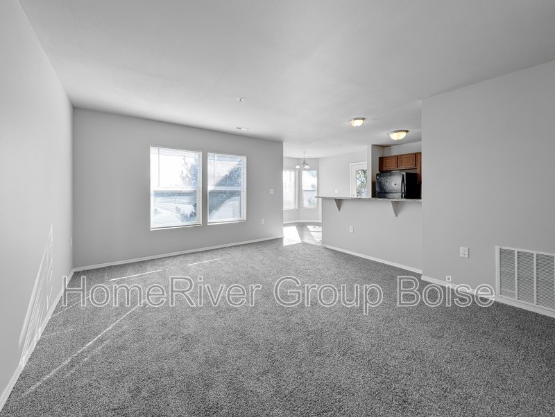 Apply Today! 1585 S Allante Pl APT 202 property image