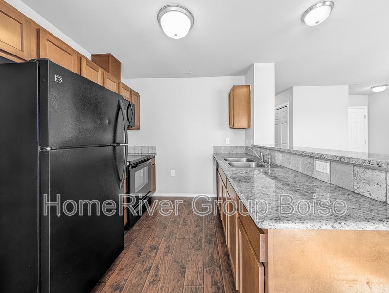 Apply Today! 1585 S Allante Pl APT 202 property image