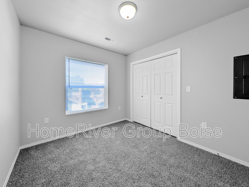 Apply Today! 1585 S Allante Pl APT 202 property image