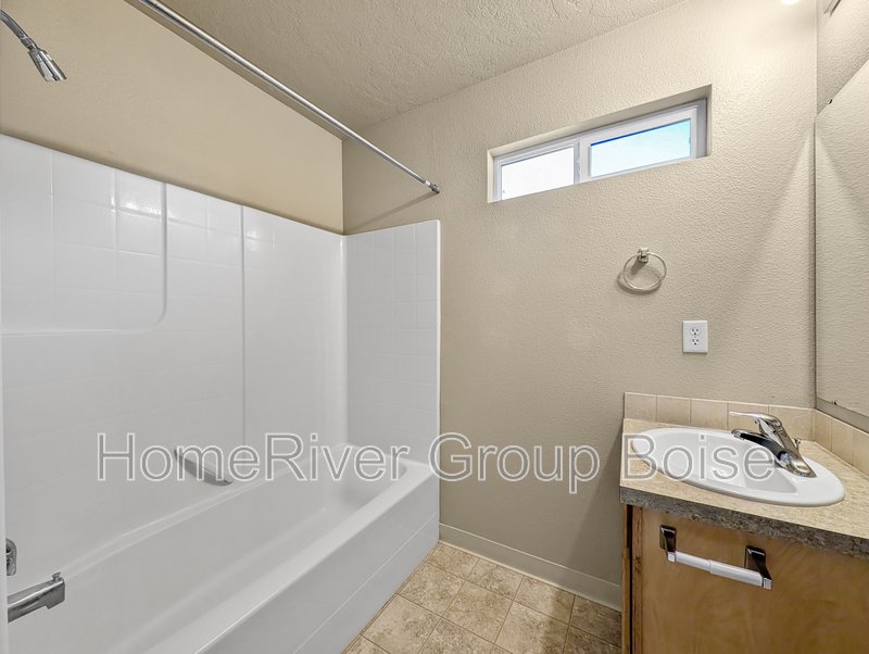 Apply Today! 10137 W Rifleman Dr 104 Boise, ID 83704 property image