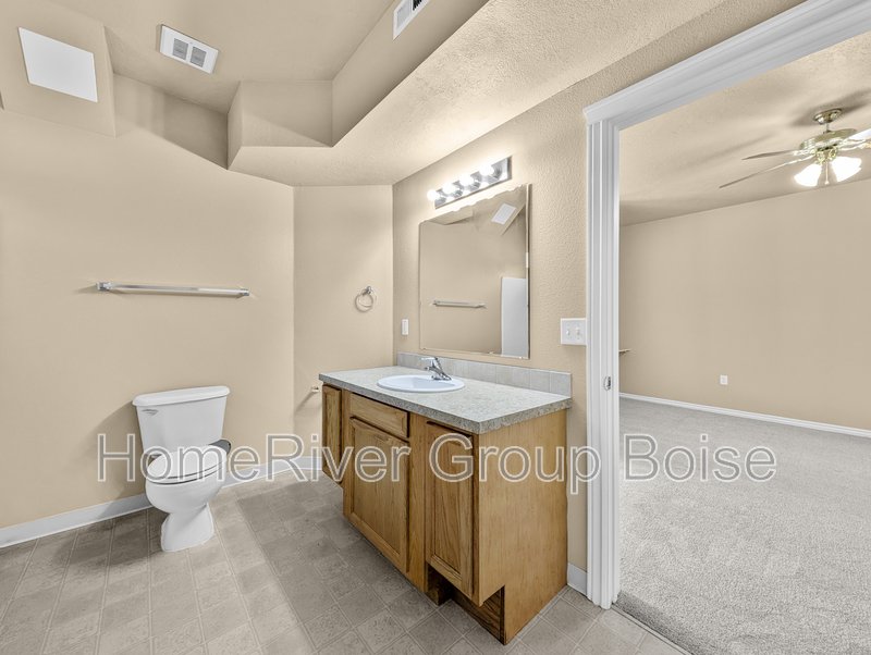 Apply Today!! 10137 W Rifleman Dr 102 Boise, ID 83704 property image