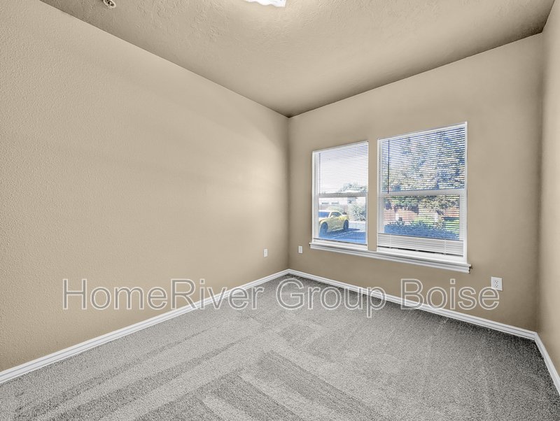 Apply Today!! 10137 W Rifleman Dr 102 Boise, ID 83704 property image