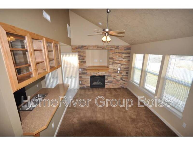 Apply Now!! 9121 W Brogan Dr property image