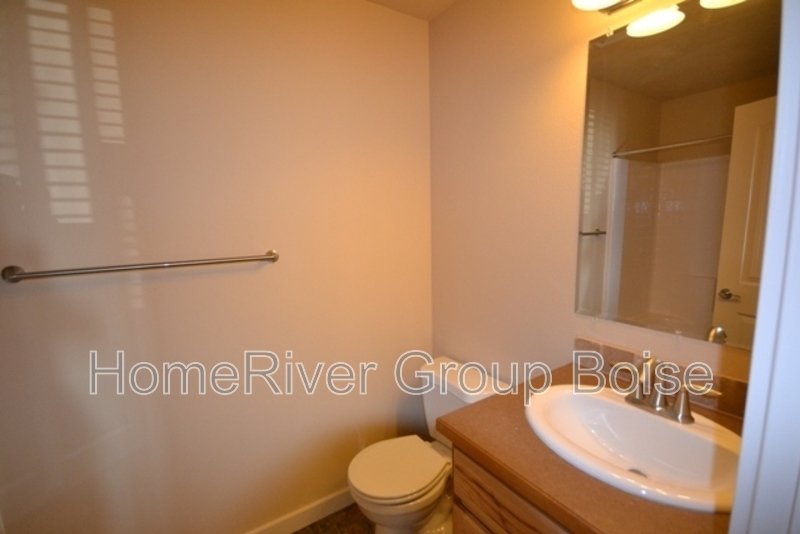 Apply Now!! 9121 W Brogan Dr property image