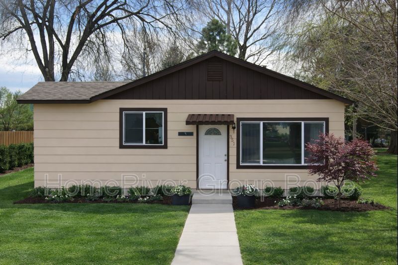 Apply Today!  351 E 3rd St Kuna ID 83634 property image