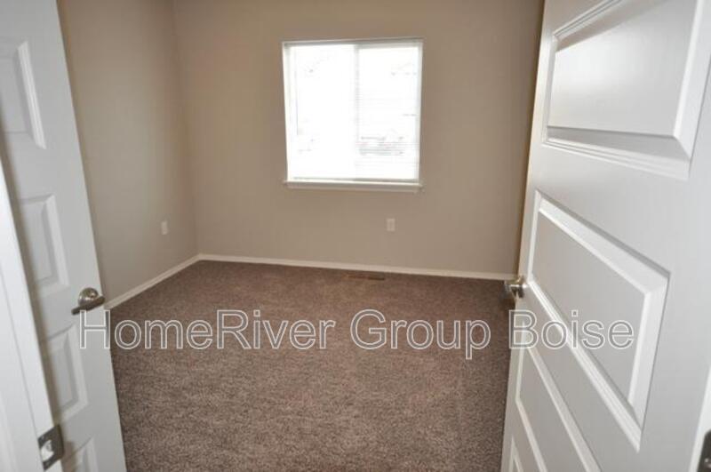 Apply Today! 1328 Edgewater Circle 201 Nampa, ID 83686 property image