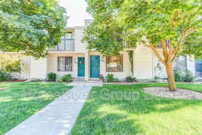 Charming Townhome with Private Balconies &amp;amp;amp;amp;amp;amp;amp;amp;amp;amp;amp;amp;amp;am property image