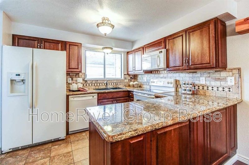 Charming Townhome with Private Balconies &amp;amp;amp;amp;amp;amp;amp;amp;amp;amp;amp;amp;amp;am property image