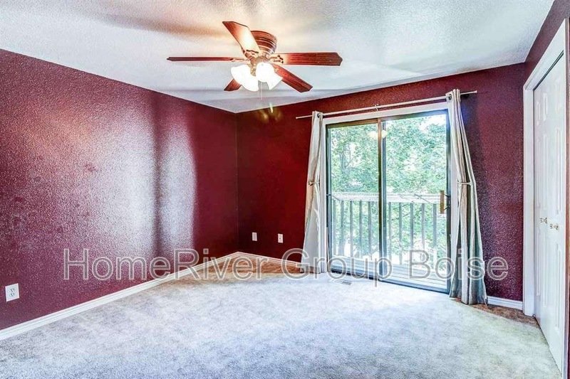 Charming Townhome with Private Balconies &amp;amp;amp;amp;amp;amp;amp;amp;amp;amp;amp;amp;amp;am property image