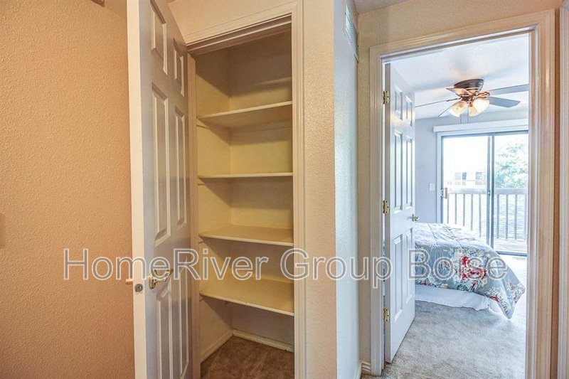 Charming Townhome with Private Balconies &amp;amp;amp;amp;amp;amp;amp;amp;amp;amp;amp;amp;amp;am property image