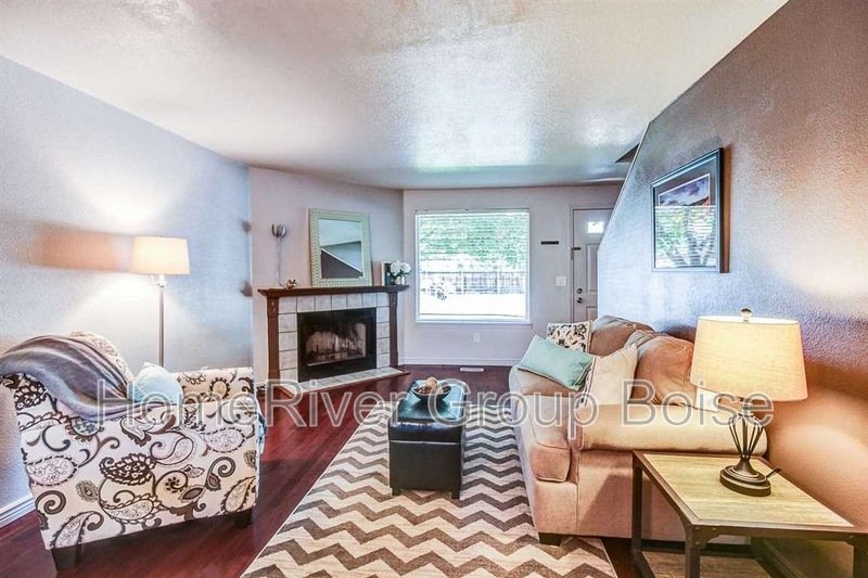 Charming Townhome with Private Balconies &amp;amp;amp;amp;amp;amp;amp;amp;amp;amp;amp;amp;amp;am property image
